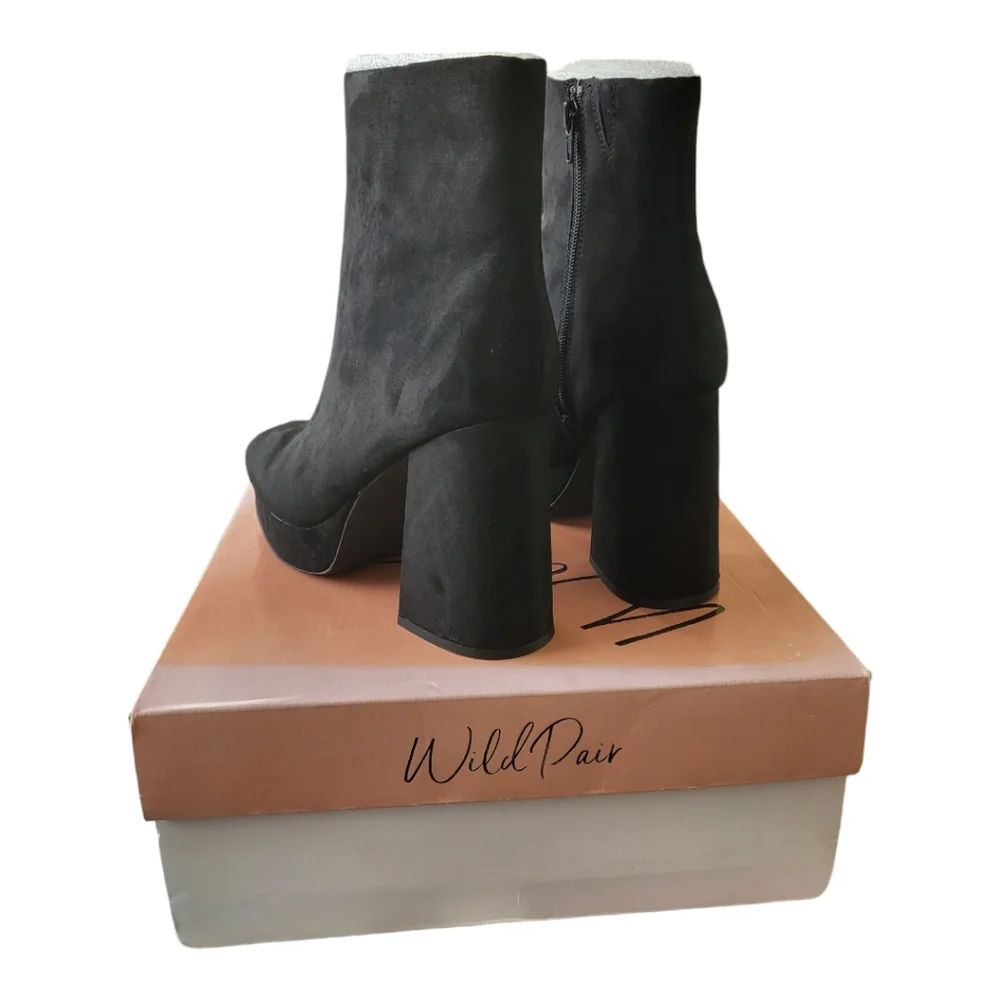 Wild pair coraff black faux‎ suede platform boot